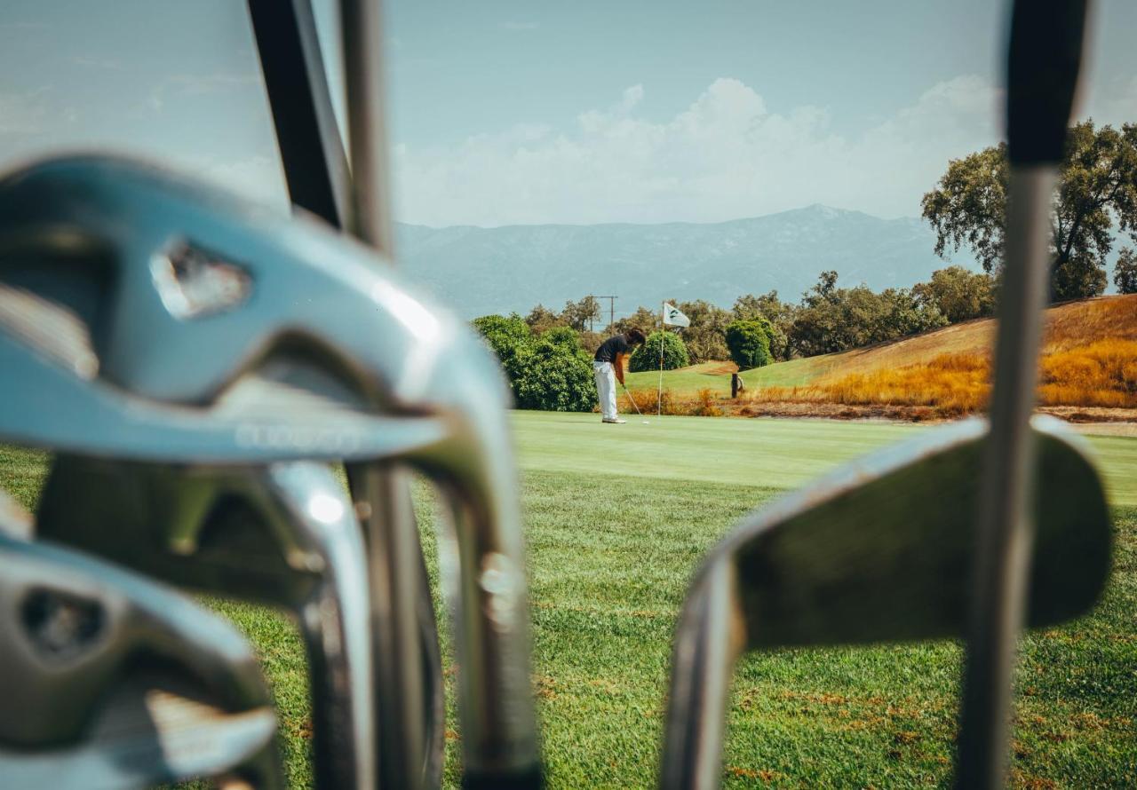 Hospedium Hotel Valles De Gredos Golf Talayuela Exteriér fotografie